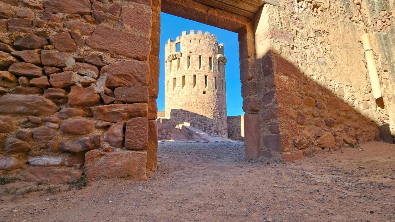 Casa Turistica Torreon De Holiday home *